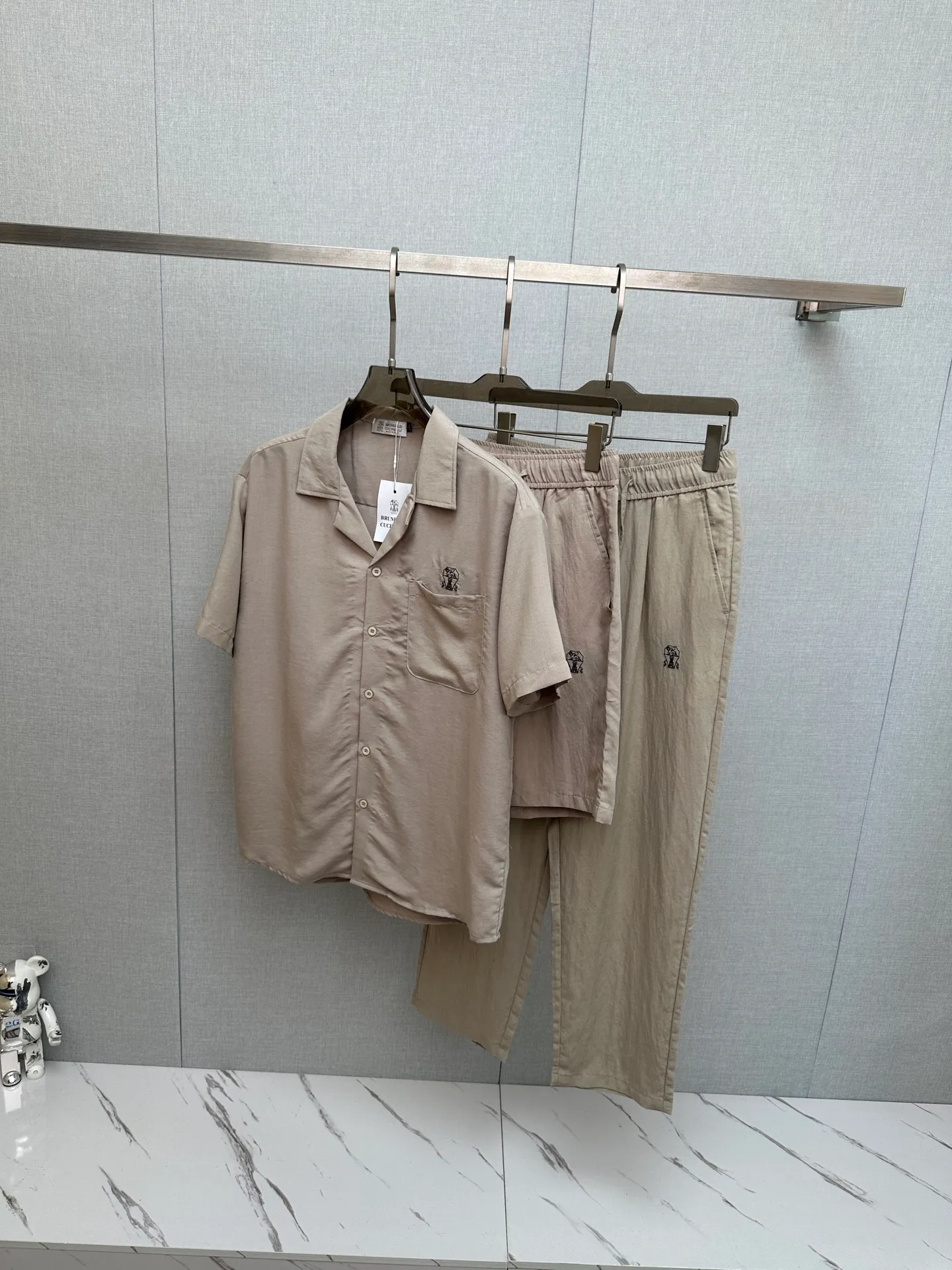 P Tops Shorts Pants BC 2026 Spring and Summer SS Italian Old Money Resort Style Quiet Luxury Thin Linen Long Sleeves Short Sleeve Lining Suits Series Customized Natural Linen Material Fresh Spring and Summer Breathable Skin Friendly Comfortable and Stylish Natural and Elegant Men Versatile Single Product Simple and Elegant Grand Lazy and Relaxed ​ Sizes: M-L-XL-XXL-3XL (48-50-52-54-56) ​ ​